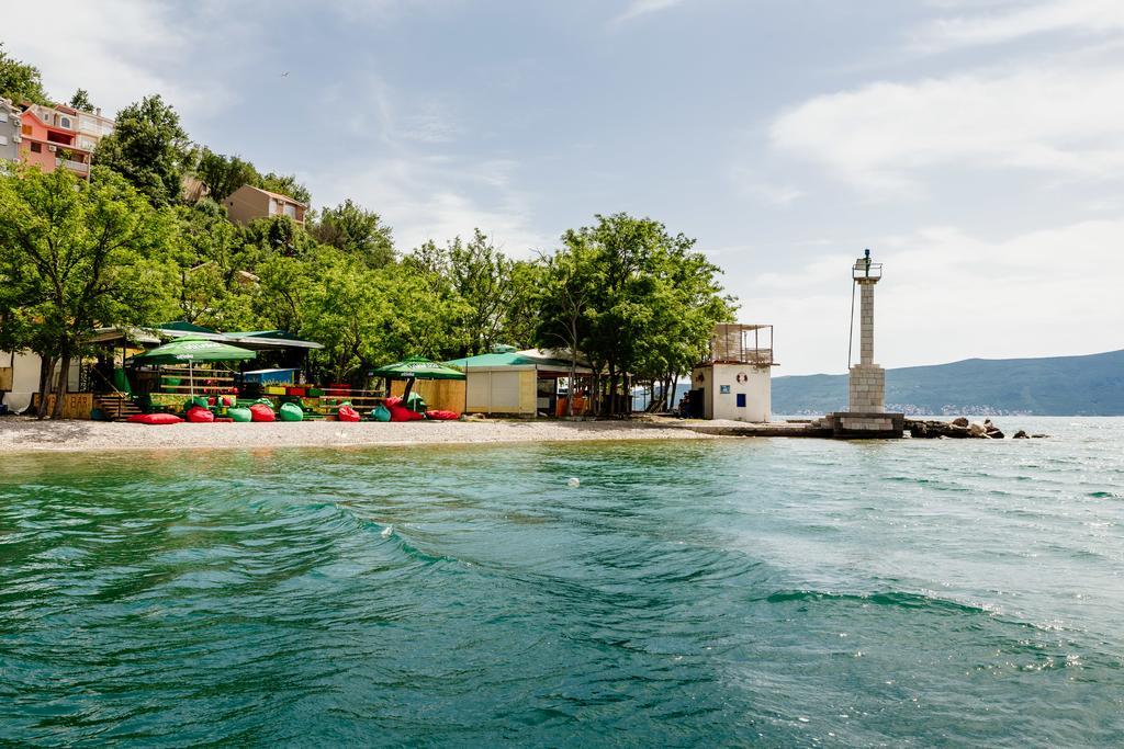 Dream Vacation Apartments Tivat Eksteriør bilde