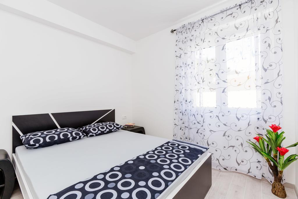 Dream Vacation Apartments Tivat Eksteriør bilde