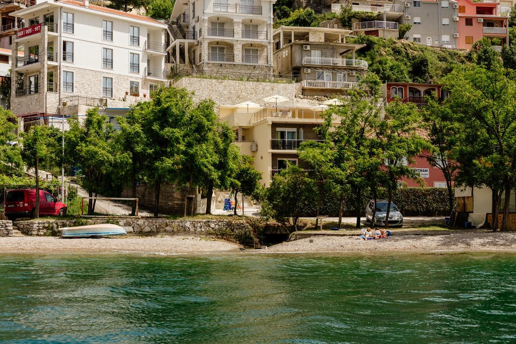 Dream Vacation Apartments Tivat Eksteriør bilde